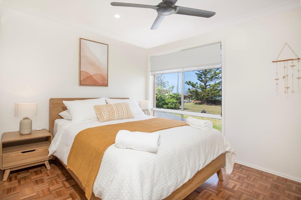 Surfside 5 Mins Walk To Holiday home *